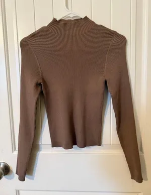 Women’s Top Brown thumbnail 1