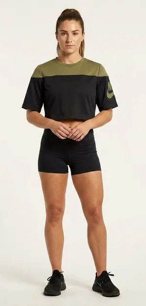 Nike Crop Top thumbnail 1