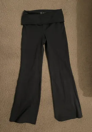 Hollister GILLY HICKS ACTIVE RECHARGE FOLDOVER WAIST FLARE LEGGINGS thumbnail 2