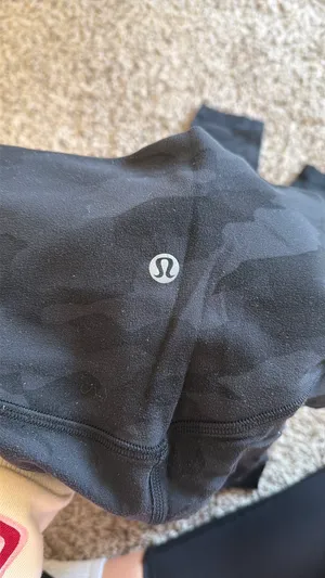Lululemon Align Camo 25" Leggings thumbnail 3