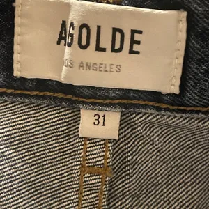 AGOLDE Dee Vintage High Rise Rolled Hem Short in Enamour thumbnail 5