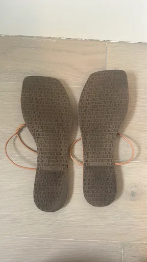 Tkees Sandals thumbnail 4