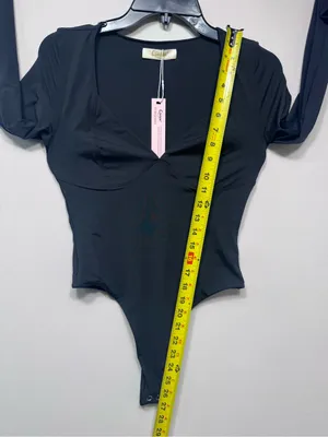 QINSEN Women's Long Sleeve Bodysuit V Neck Body Suits Seamed Cup size medium nwt thumbnail 3