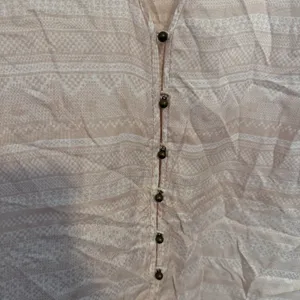 Veronica Beard Silk Blouse‎ Sz 8 Pink Blush Nordic Loop Buttons Quiet Luxury EUC thumbnail 7
