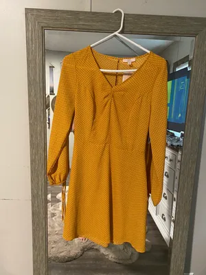 Dress thumbnail 3