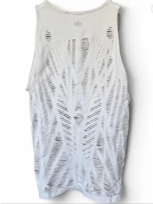 Alo Yoga Vixen Fitted Yoga Tank thumbnail 4