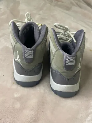 Air Jordan 11 Retro 'Cool Grey' kids shoes size 1.5Y thumbnail 3