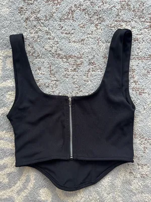 Edit by Nine Square Neck Zip Back Crop Top Black Medium thumbnail 3