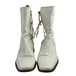 Sam Edelman TanaI Womens White Leather Square Toe Lace-up Back Ankle Boots 8.5 thumbnail 2