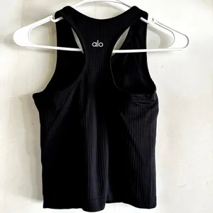 Alo Yoga Ribbed Crop Top Racerback Built in Sports Bra Workout Black XSmall thumbnail 3