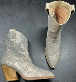 Forever Size 6.5 Women Cowboy Western Rhinestone River Silver Ankle Boots thumbnail 1