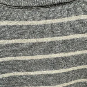 Old Navy‎ Silver and White Striped Top thumbnail 4