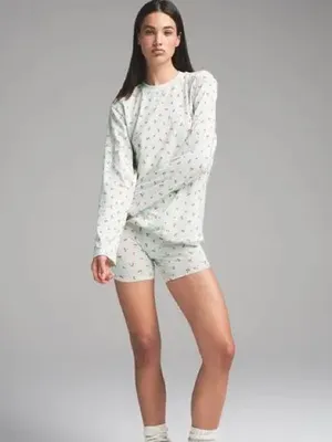 Skims Boyfriend Long Sleeve Tee Size small thumbnail 2