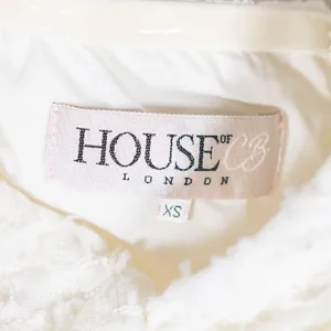 House Of CB Sorelle Woven Tweed Textured Off The Shoulder Crop Top White XS thumbnail 2