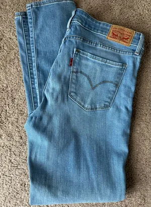 Levi’s 711 Skinny Jeans Sz 29 thumbnail 1