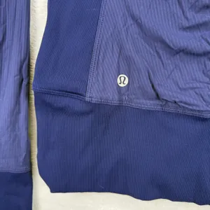 Lululemon Reversible Navy Blue Hooded‎ Zip Up Athletic Jacket Thumbholes Size 10 thumbnail 12