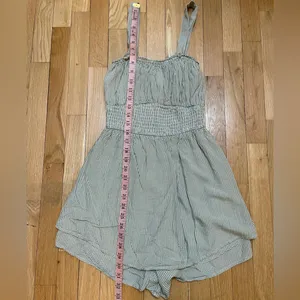 Hollister Green Gingham Sleeveless Romper thumbnail 7
