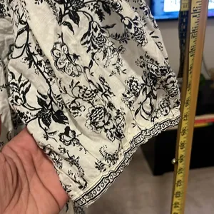Max Studio top size Large thumbnail 5