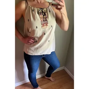 Esley Embroidered Tan Aztec Style Womens Sleeveless Top, Size Large thumbnail 3