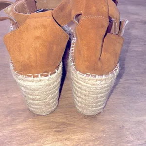 Coconuts by Matisse 9 1/2 faux suede espadrilles thumbnail 6