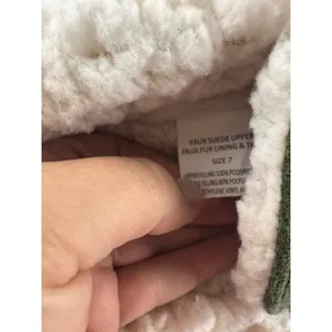 MUK LUKS Jaylah Size 7 Olive Green‎ Faux Suede Sherpa Lined Moccasin Slippers thumbnail 4