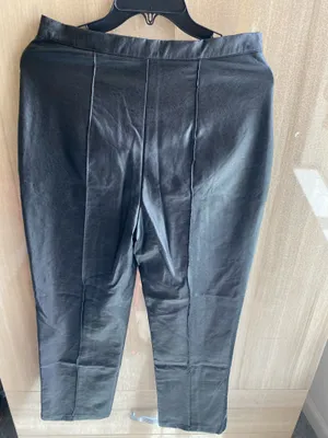 Princess Polly Size 6 in women faux leather pants thumbnail 3