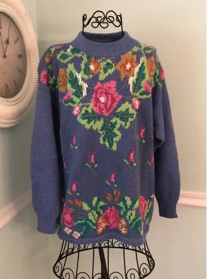 Kitty Hawk Vivian Wang‎ Sweater 90’s Retro Purple Floral Crew Medium thumbnail 1