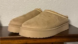 Falls Creek Cream Fuzzy Slippers thumbnail 1