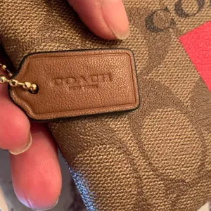 Authentic COACH Signature Coated canvas/stripes zip top card wristlet thumbnail 7