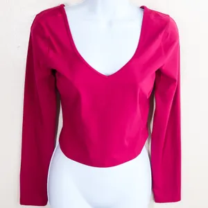 Lululemon Align V-Neck‎ Cropped Long Sleeve Top Magenta Purple Women 2 Gym Yoga thumbnail 2