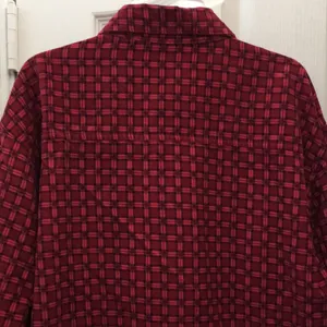FINAL MARKDOWN Ladies’ Mickey Unlimited LS Embroidered Corduroy Shirt (M) thumbnail 12