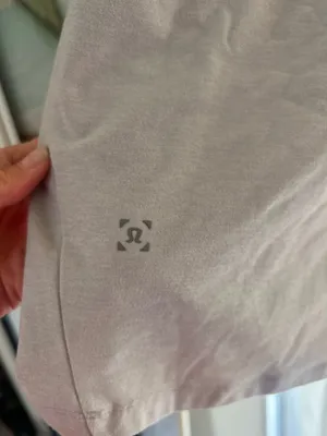 Men’s Lululemon Quarter Zip XL  thumbnail 2