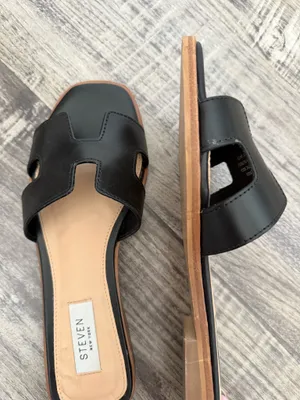 steven by steve madden hayden black leather sandal thumbnail 4