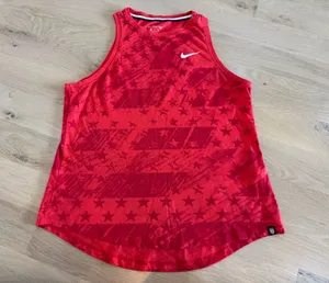 Nike women's sleeveless tank top USA red flag size medium thumbnail 1