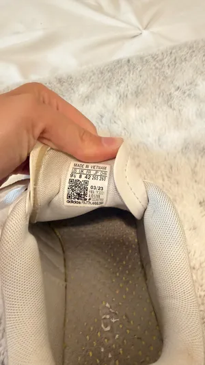 Adidas Women’s Shoes thumbnail 6