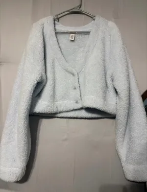 PINK Victoria's Secret Sweatshirt thumbnail 1