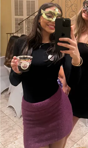 FashioNova Cardigan set thumbnail 3