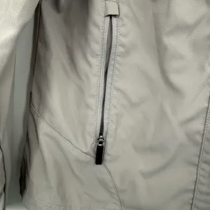 Erne Size Small The Highland Windbreaker Zinc Light Gray‎ Jacket Pickleball thumbnail 4
