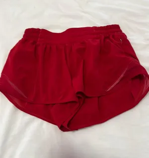 Lululemon Shorts Hotty Hot 2.5" thumbnail 1