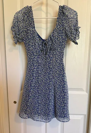 Blue Floral Dillard's Dress thumbnail 1