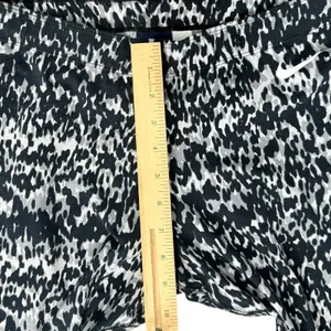 Nike Black Gray White Mottled Print Camouflage Soft Pull On Leggings size M thumbnail 7