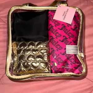 Juicy Couture travel set thumbnail 2