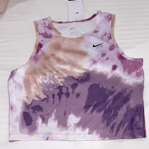 Nike Crop Top M thumbnail 1