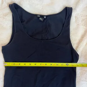Basic Black Scoop Neck Minimalist Cotton Tank Top Size Small thumbnail 6
