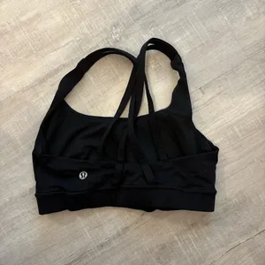 Lululemon bra thumbnail 2