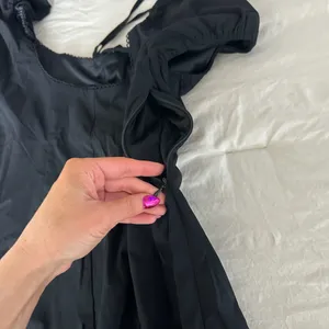 Black puff sleeve mini dress Size M thumbnail 5