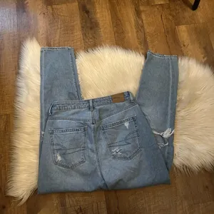AMERICAN EAGLE Mom Jeans thumbnail 5