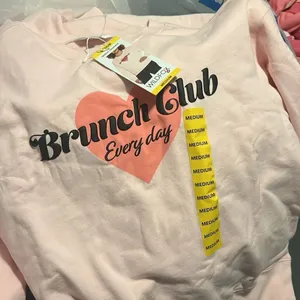 NWT Wildfox Graphic Crewneck “Brunch Club Everyday” Sweatshirt Size‎ Medium thumbnail 8