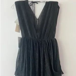 Melloday Black Metallic Plisse Tiered Maxi Dress Sleeveless V-Neck XS‎ New thumbnail 7