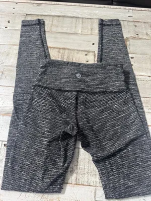Lululemon Size 2 Gray Black Legging SOFT thumbnail 3